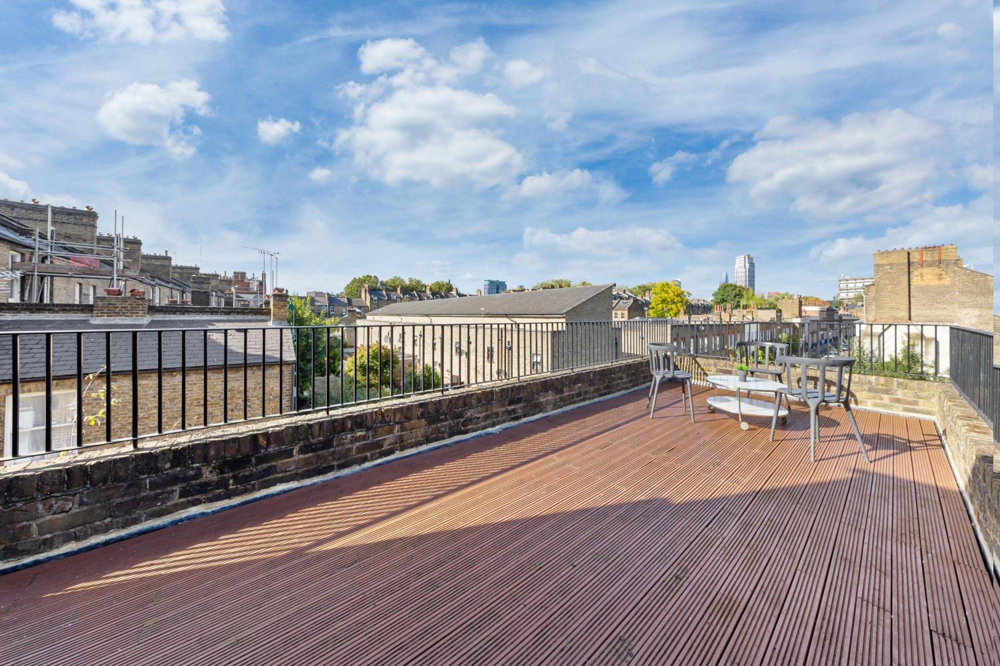 Luxury 4 Bedroom Flat With Stunning Shard View From Terrace In Central London! Next To Station, Sleeps 9 エクステリア 写真