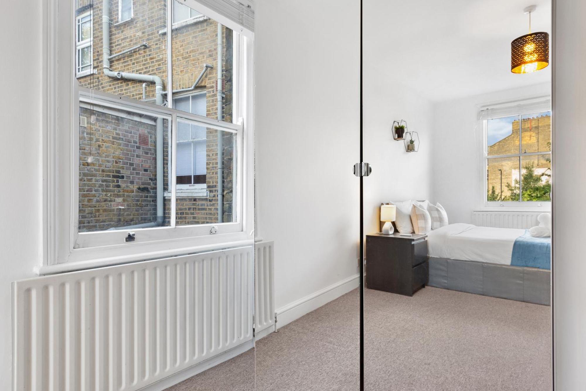 Luxury 4 Bedroom Flat With Stunning Shard View From Terrace In Central London! Next To Station, Sleeps 9 エクステリア 写真