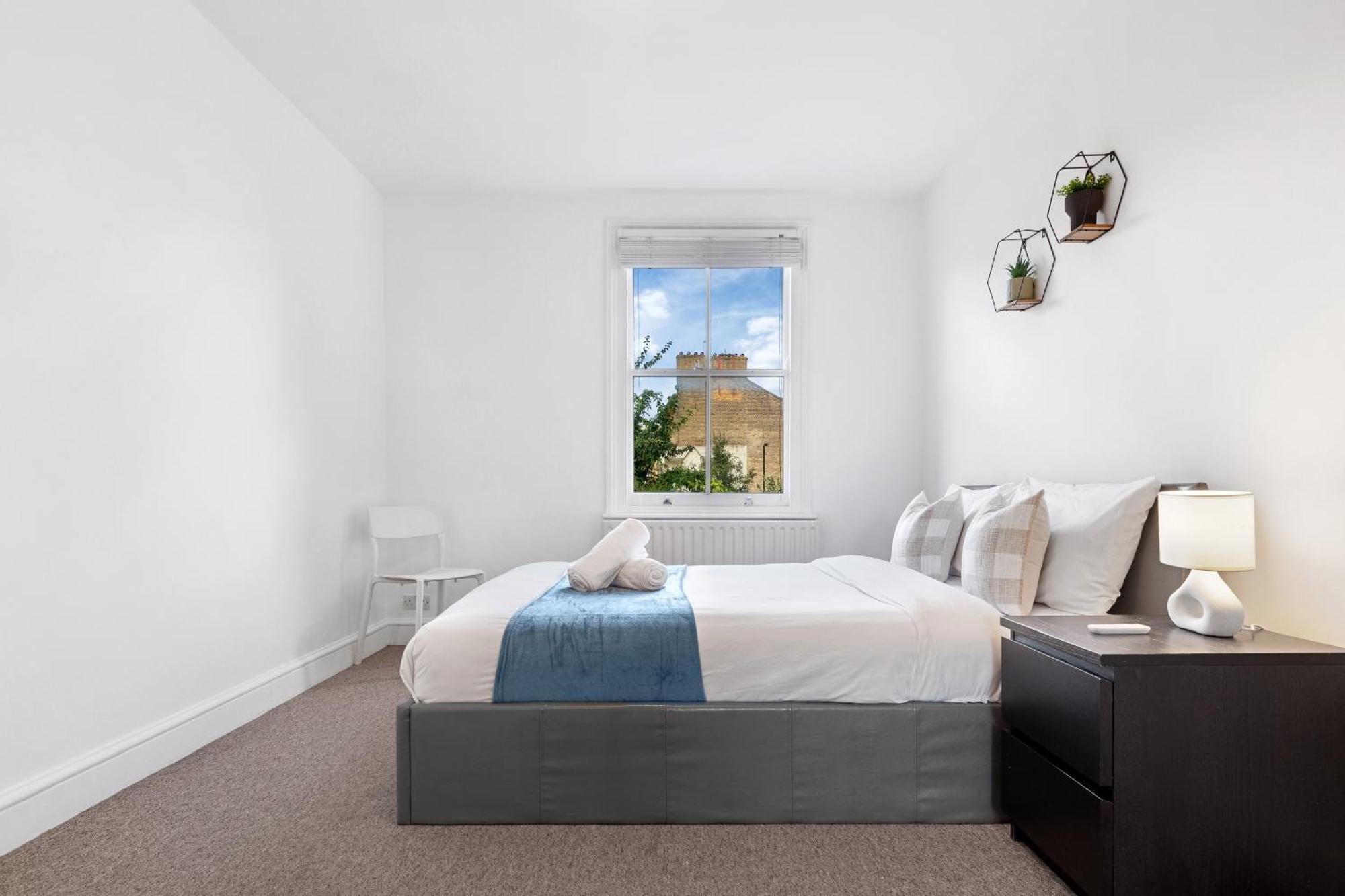 Luxury 4 Bedroom Flat With Stunning Shard View From Terrace In Central London! Next To Station, Sleeps 9 エクステリア 写真