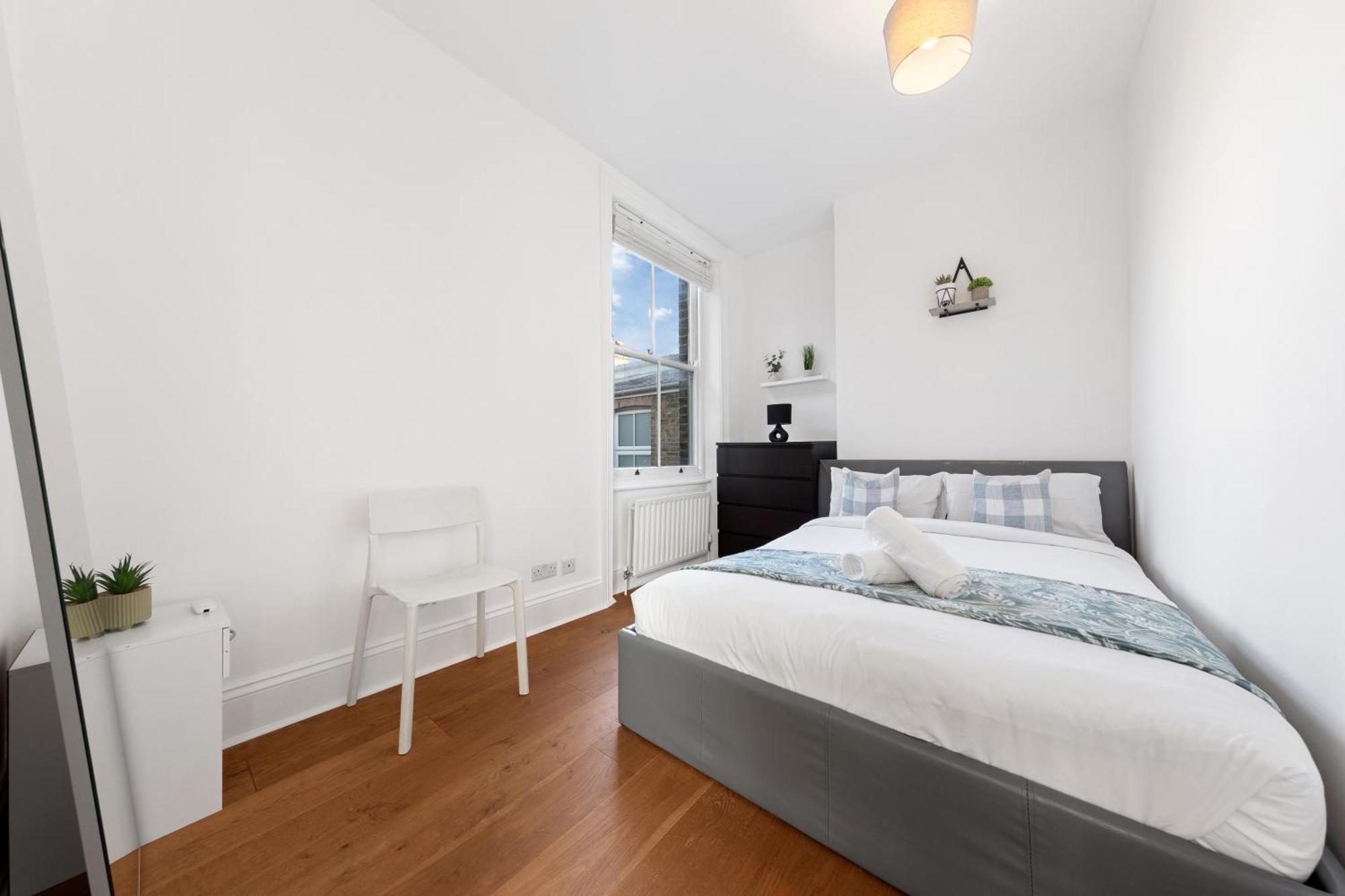Luxury 4 Bedroom Flat With Stunning Shard View From Terrace In Central London! Next To Station, Sleeps 9 エクステリア 写真
