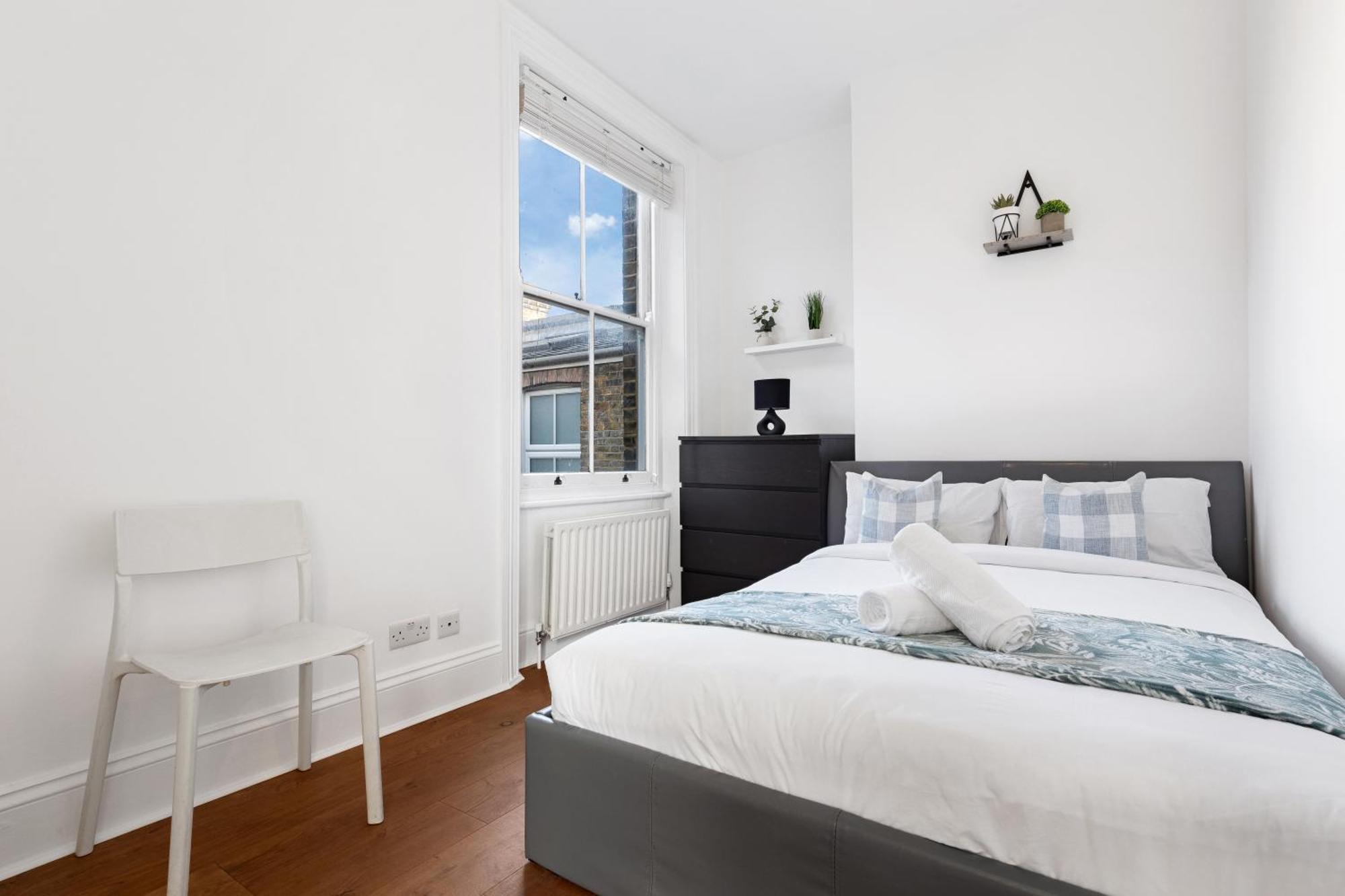 Luxury 4 Bedroom Flat With Stunning Shard View From Terrace In Central London! Next To Station, Sleeps 9 エクステリア 写真